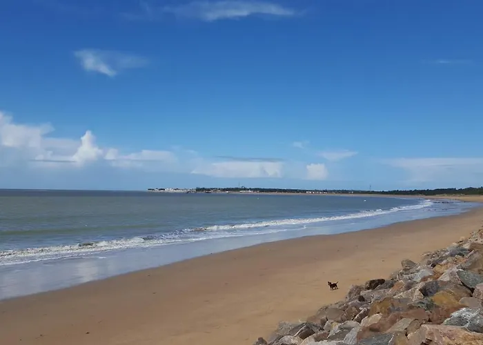 펜션 Maison De Famille Spacieuse A 1 Min De La A Pied, 2 *