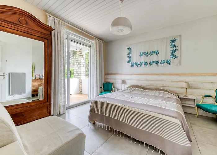 펜션 Maison De Famille Spacieuse A 1 Min De La A Pied, 2